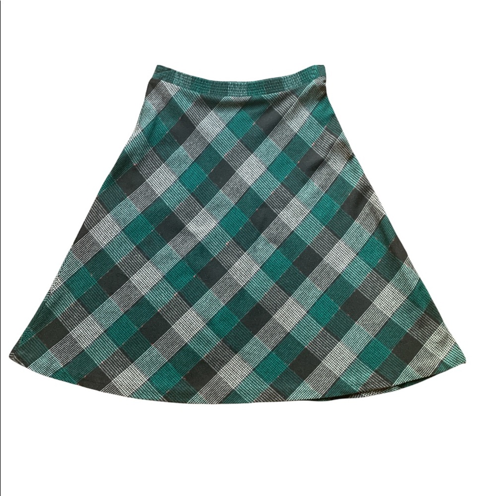 Vintage 80s plaid skirt in green, black and grey with red thread.